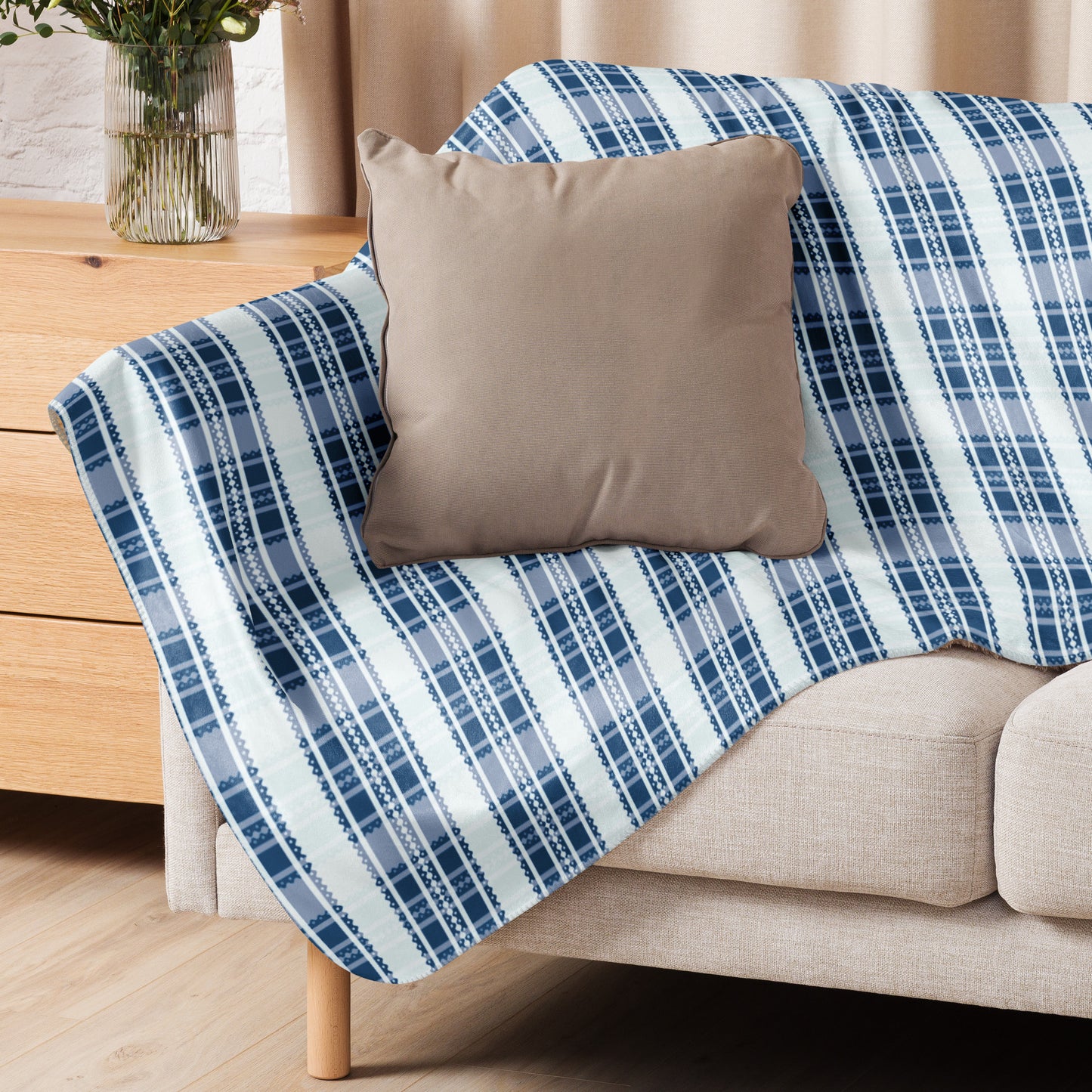 Classic Blue Plaid Sherpa Blanket - Holiday Tartan Throw | Heritage Christmas Decor, Cozy Winter Cabin Gift